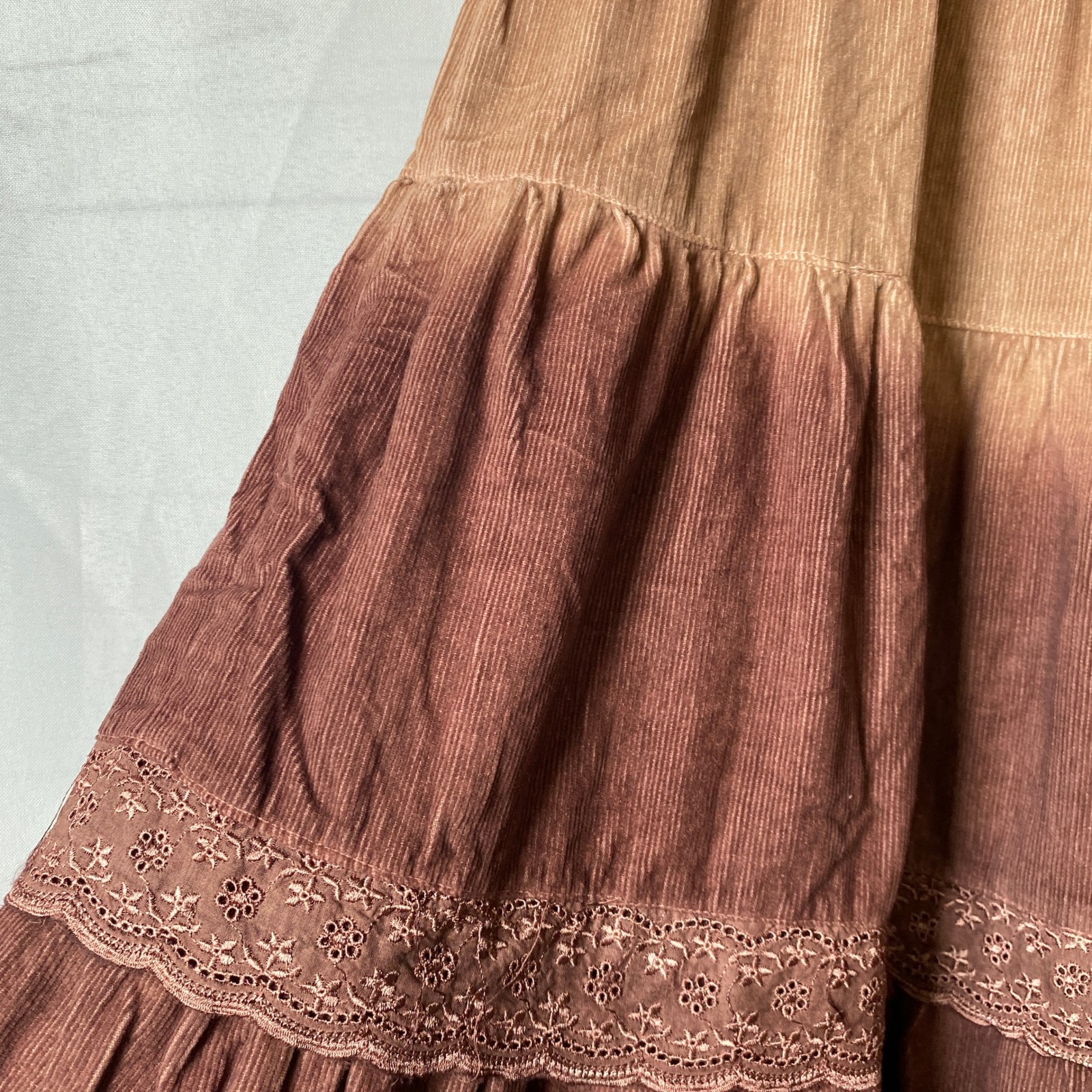 Angie Boho Ombre Corduroy Tiered Midi Skirt Women M Brown Eyelet Lace Festival — image 4 of 8